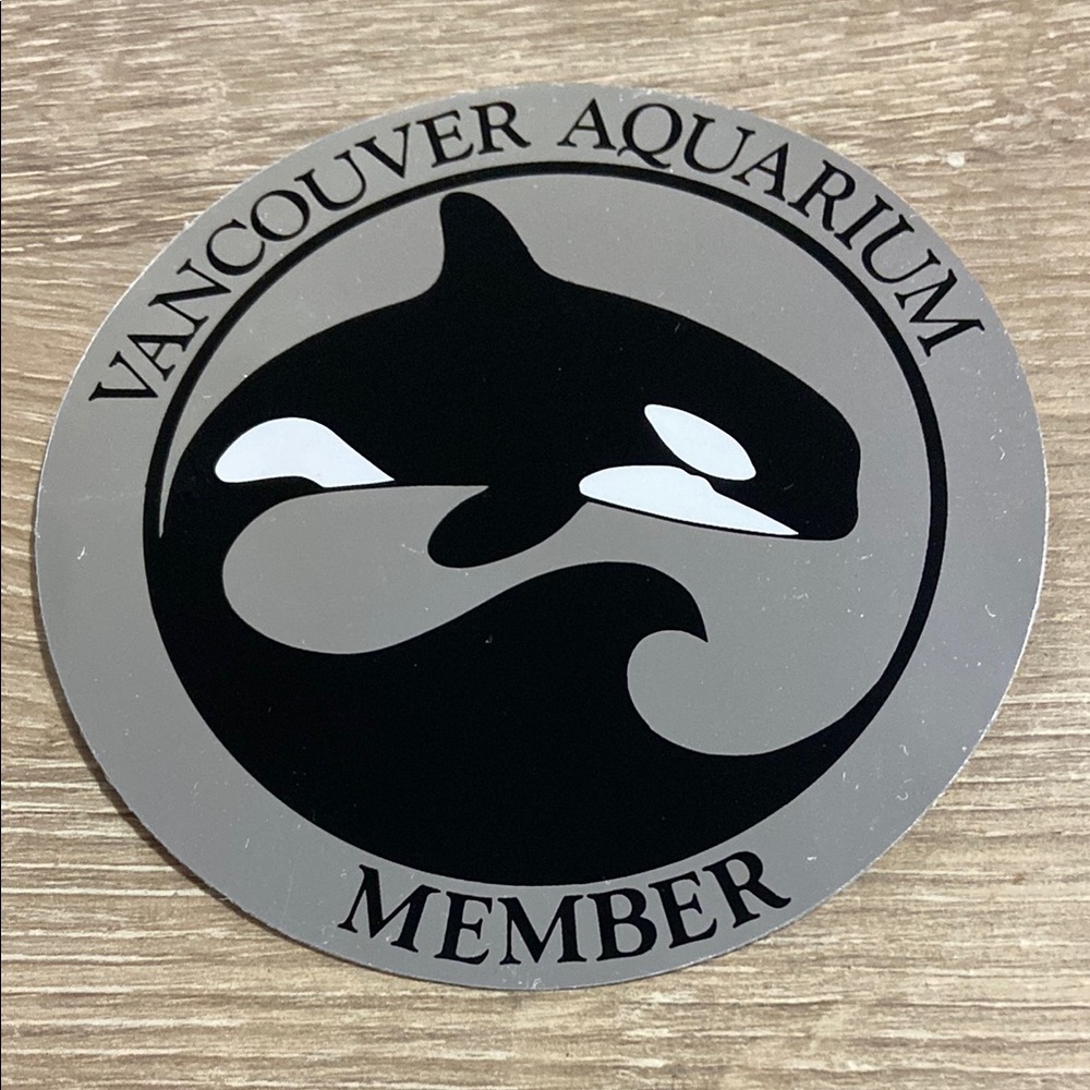 Vintage Vancouver Aquarium Member Sticker